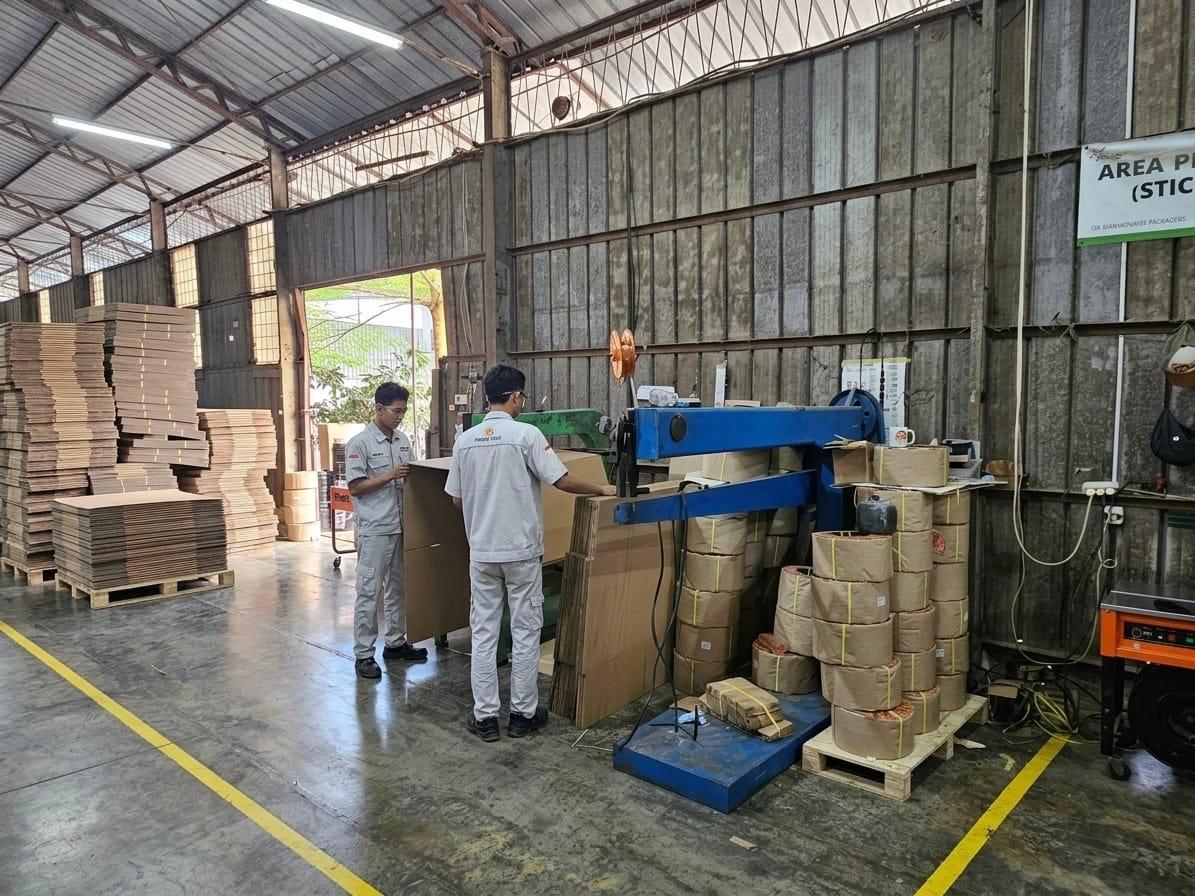 Mesin Stitching Kardus Box